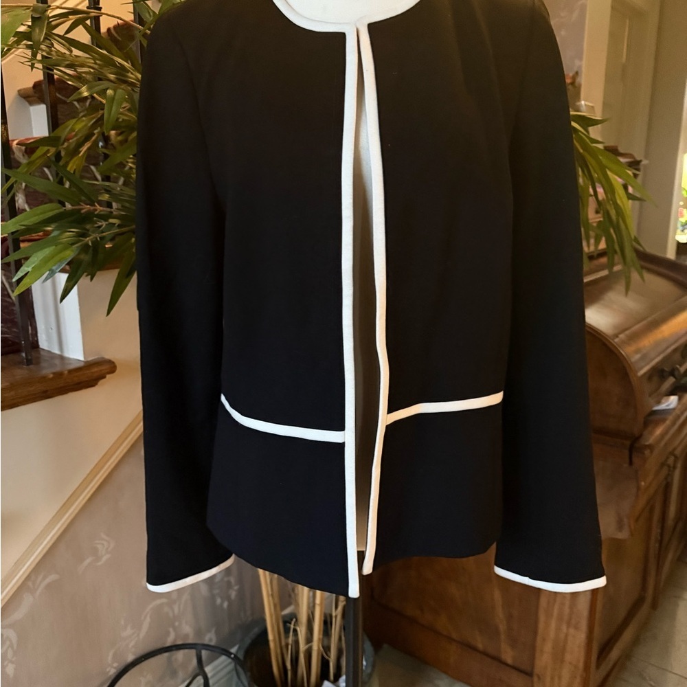 TALBOTS ladies jacket/cardigan, long sleeve size 12 fabric made in Italy - Picture 10 of 16